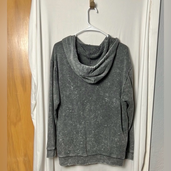 PINK Victoria's Secret Charcoal Hoodie Sweatshirt with Floral Logo Size Medium - Picture 5 of 6